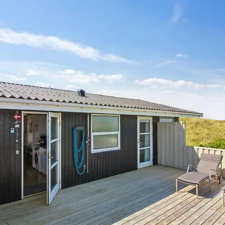 Gojko - 140m From The Sea By Interhome